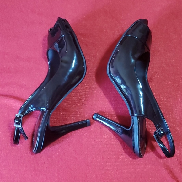 MOOTSIES TOOTSIES Peep Toe High Heel - Picture 4 of 8